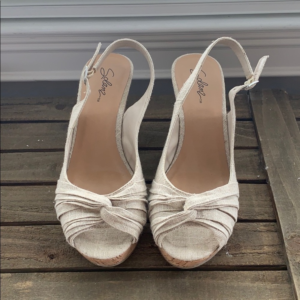 Light tan platform wedges